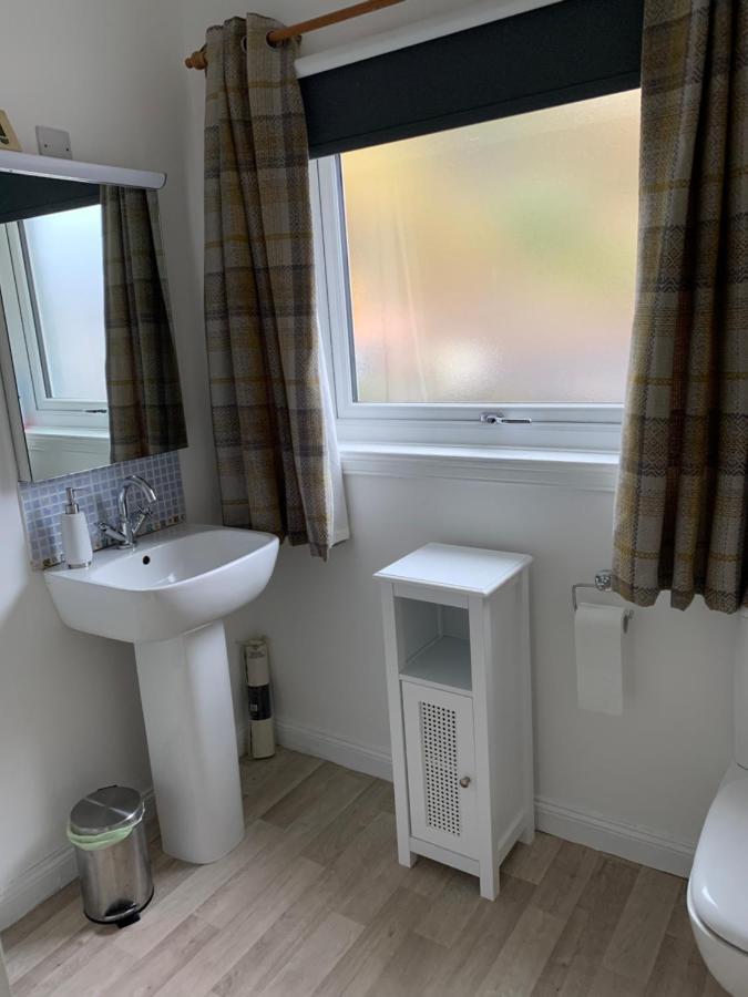 Alt-An Ensuite Self Catering Apartment With Twin Bedroom Fort William Exterior foto
