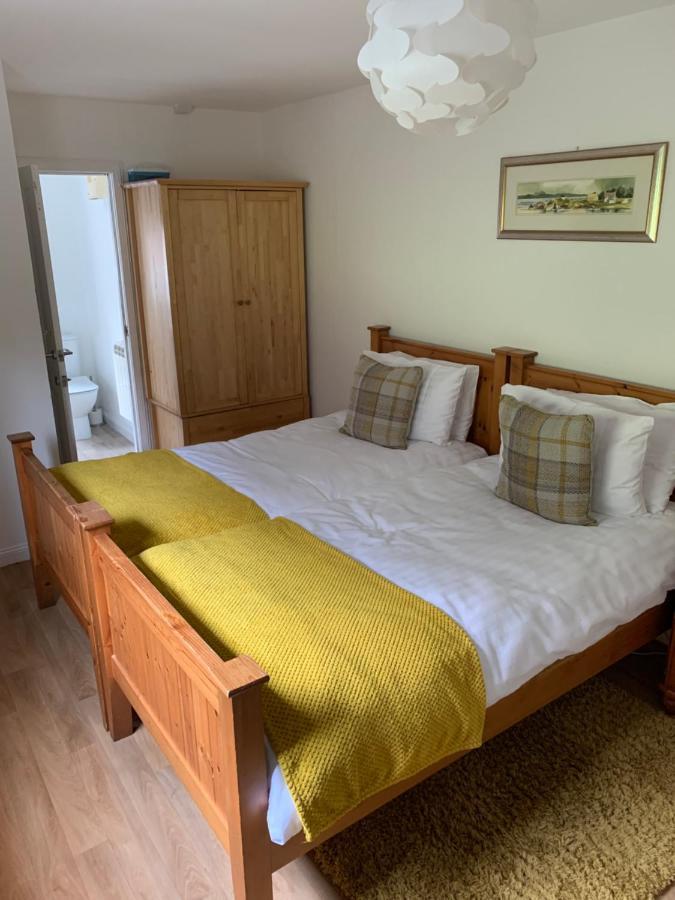 Alt-An Ensuite Self Catering Apartment With Twin Bedroom Fort William Exterior foto